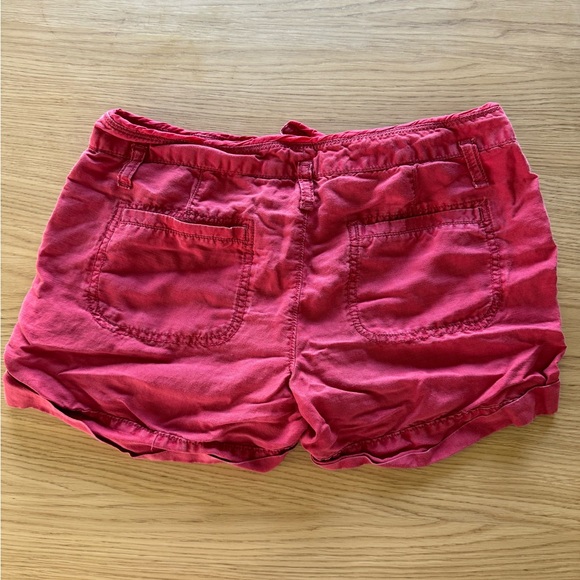 LOFT linen blend red shorts - Picture 2 of 8